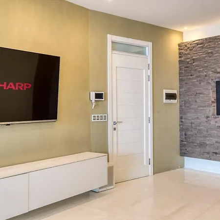 Luxurious, Equipped Home, With Mesmerising View By 360 Estates סיינט פול ביי